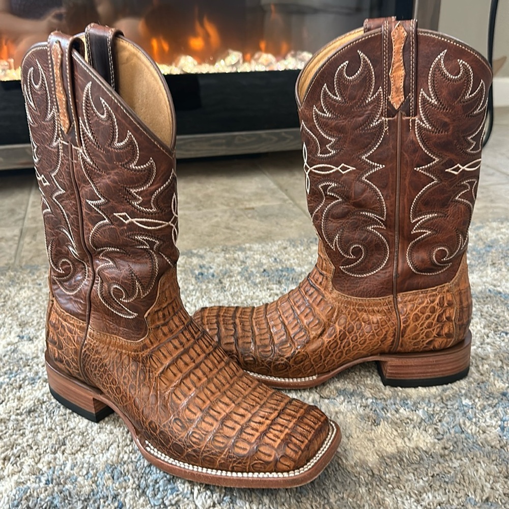 Authentic Cody James Caiman Alligator Skin Boots